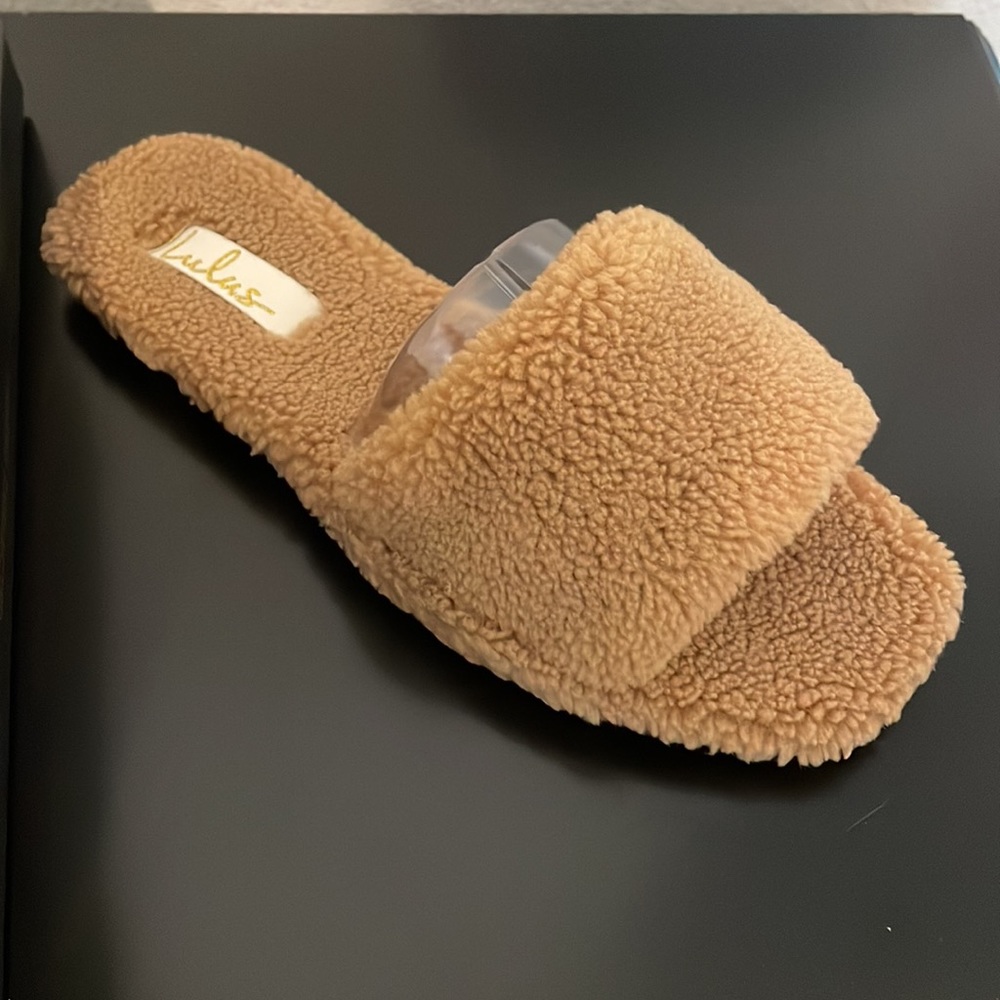 Lulu’s Camaria Camfir Wool Slippers